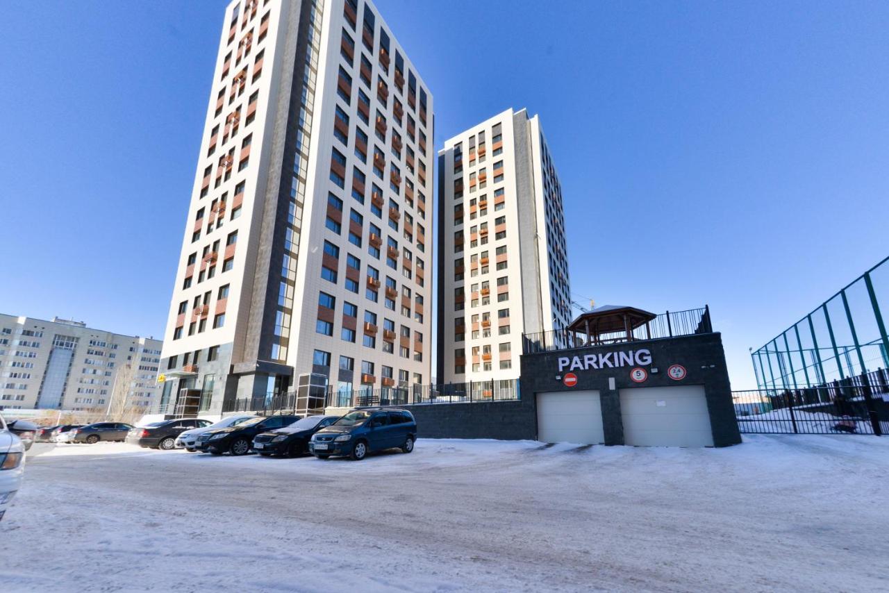 Ernaz Plus Apartments: Sauran-Towers Astana Exteriér fotografie